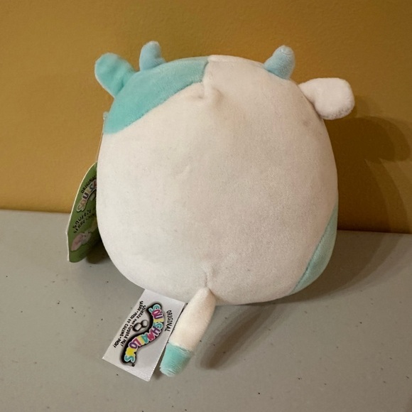 Nwt 5” Belana Squishmallow Cow - Picture 4 of 7